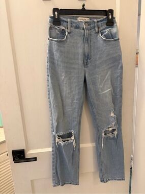 Abercrombie The Ankle Straight Ultra High Rise